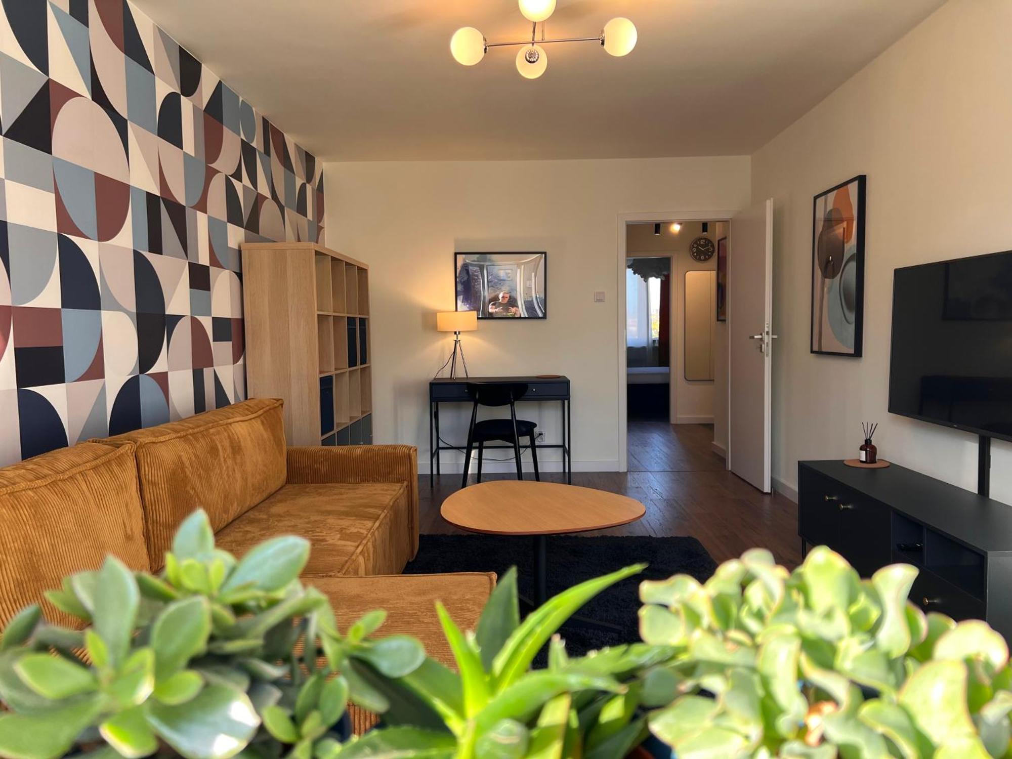 P38 Apartment *